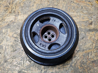 шкив коленвала BMW X5 F15 2013, 5.0 л., дизель, АКПП, a96, внедорожник 5 дв., полный привод, 8515044