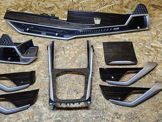 комплект декоративных накладок (дерева) салона BMW X6 G06 [рестайлинг] G06 2024, 3.0 л., B58B30, бензин, АКПП, 416 carbon-schwarz, внедорожник 5 дв., полный привод, 6841635, 51459634799, 51459634796