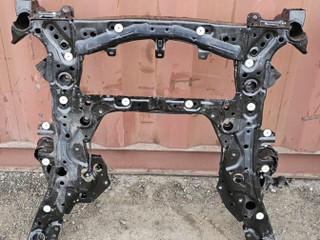 балка подвески передняя (подрамник) BMW X5 G05 [рестайлинг] G05 2024, 3.0 л., дизель, АКПП, c35 blue ridge mountain mettalic, внедорожник 5 дв., полный привод, правый руль, 6884852