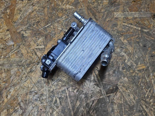 теплообменник масляного фильтра BMW X7 G07 2020, 3.0 л., B57 D30 B, дизель, АКПП, полный привод, 8580419