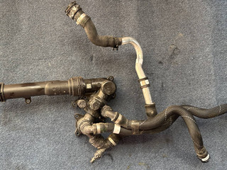 корпус термостата BMW X6 G06 2023, 3.0 л., B57 D30 B, дизель, АКПП, c4w skyscraper grau metallic, внедорожник 5 дв., полный подключаемый привод, 8596115