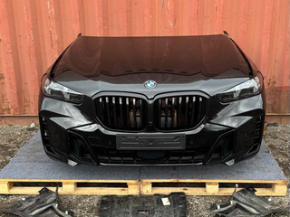 передняя часть (ноускат) BMW X5 G05 [рестайлинг] G05 2024, 3.0 л., B57 D30 B, дизель, АКПП, 475 black-sapphire metallic, хетчбэк 5 дв., полный привод, правый руль, 7492364, 5A45331, 5A8E118, 5A8E117, 7492363