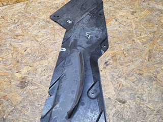 защита днища BMW M4 G82/G83 G82 2022, 3.0 л., S58B30A, бензин, АКПП, купе, 8080539