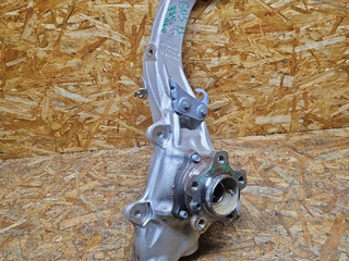 кулак поворотный правый BMW X5 G05 [рестайлинг] G05 2023, 3.0 л., B58B30, бензин, АКПП, a96, внедорожник 5 дв., полный привод, 6876656