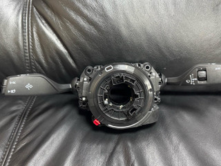 переключатель подрулевой (стрекоза) BMW X6 G06 [рестайлинг] G06 2023, 3.0 л., B58B30, бензин, АКПП, c4p, внедорожник 5 дв., полный привод, 5A819A1
