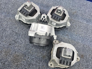 подушка крепления двигателя BMW X5 G05 [рестайлинг] G05 2023, 3.0 л., B58B30, бензин, АКПП, внедорожник 5 дв., 2987952