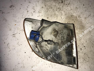 поворотник левый Mercedes-Benz Vito W638 1998