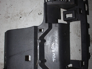пластик Volkswagen Touran 1 поколение 2003