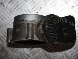 заслонка дроссельная Volkswagen Touareg 1 поколение 2004, 4.2 л., AXQ, бензин, АКПП, AXQ
