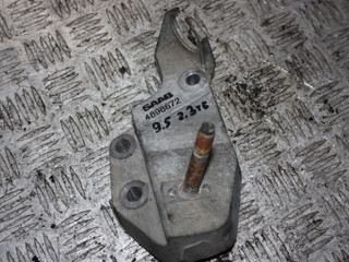 кронштейн (крепление) Saab 9-5 1 поколение 2000, 2.3 л., бензин