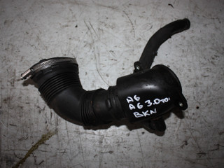 патрубок воздушного фильтра Audi A6 4F/C6 2007, 3.0 л., дизель