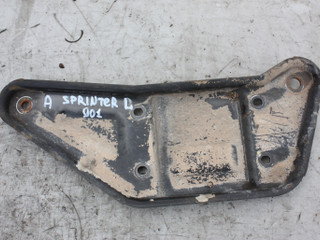 кронштейн рессоры Mercedes-Benz Sprinter W901-904 1995
