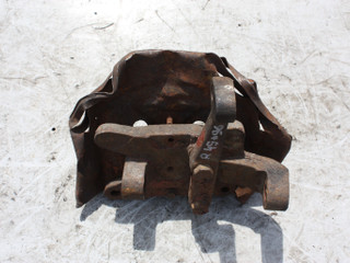 кулак поворотный левый IVECO Daily 2 поколение 1992, 2.8 л., дизель