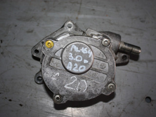 насос вакуумный Mercedes-Benz M-Класс W164 2005, 3.0 л., дизель