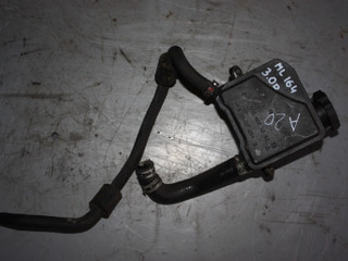 бачок гидроусилителя Mercedes-Benz M-Класс W164 2005, 3.0 л., дизель, A0004602283