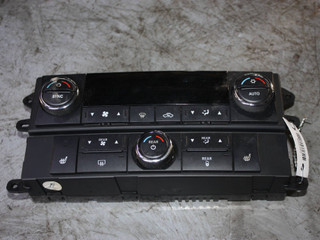блок управления печки / климат-контроля Chrysler Voyager 5 поколение 2008, 2.8 л., дизель
