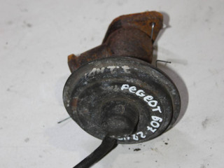 клапан EGR Peugeot 607 1 поколение 2000, 2.2 л., дизель