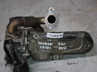 охладитель EGR / Радиатор EGR Volkswagen Touran 1 поколение [рестайлинг] 2008, 1.9 л., дизель, 03G131513AD