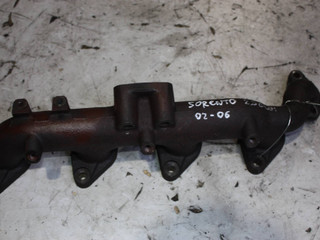 коллектор выпускной Kia Sorento 1 поколение 2006, 2.5 л., дизель