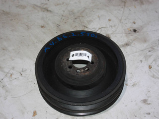 шкив коленвала Audi A4 B6 2003, 2.5 л., дизель