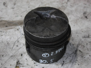 поршень Mercedes-Benz Sprinter W901-904 1999, 2.9 л., дизель