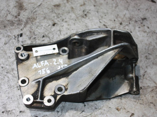 кронштейн полуоси Alfa Romeo 156 1 поколение (1997 - 2002), 2.4 л., дизель
