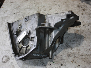 кронштейн ТНВД Alfa Romeo 156 1 поколение (1997 - 2002), 2.4 л., дизель, 46767681