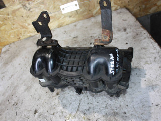 коллектор впускной Honda Stream 1 поколение 2003, 1.7 л., бензин