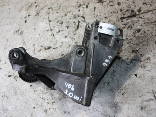 кронштейн генератора Peugeot 406 1 поколение [рестайлинг] 2001, 2.0 л., дизель, 9643834880