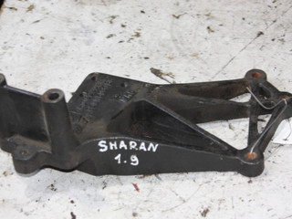 кронштейн двигателя Volkswagen Sharan 1 поколение (1995 - 2000), 1.9 л., дизель, 95VW6037BB