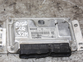 блок управления двигателем Toyota Aygo 1 поколение [рестайлинг] 2008, 1.0 л., бензин, робот, 0261208704