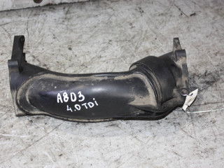 патрубок (трубопровод, шланг) Audi A8 D3/4E (2002 - 2005), 4.0 л., дизель, 057145762E