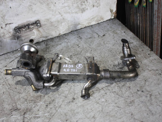 охладитель EGR / Радиатор EGR Audi A8 D3/4E (2002 - 2005), 4.0 л., дизель, 057131512G