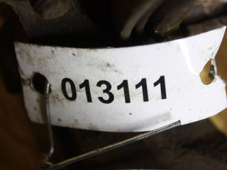 суппорт передний правый Volkswagen Golf 4 поколение (1997 - 2006)