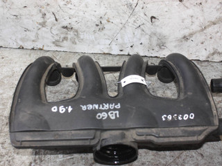 коллектор впускной Peugeot Partner 1 поколение (M49) (1996 - 2003), 1.9 л., дизель, 9642405280