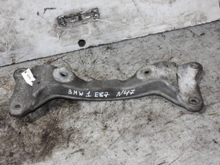 кронштейн КПП BMW 1 серия E81/E82/E87/E88 (2004 - 2007), 2.0 л., дизель, 68572910