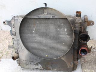 кассета радиаторов Mercedes-Benz Vario W670 2001, 4.2 л., дизель