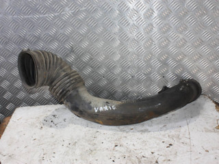 патрубок турбины Mercedes-Benz Vario W670 2001, A6685280208