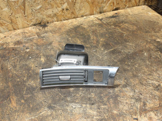 дефлектор обдува салона Audi A6 4F/C6 (2004 - 2008), седан, 4F1820901C