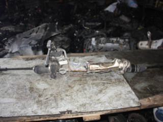 рулевая рейка Volkswagen Golf 4 поколение (1997 - 2006), 1J1422105