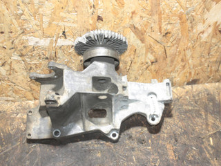кронштейн генератора Volkswagen Passat B5 (1996 - 2001), 1.9 л., дизель, 038903143M