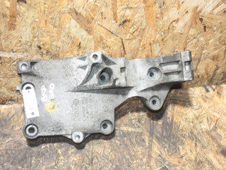 кронштейн генератора Volkswagen Passat B6 2006, 2.0 л., BKP, дизель, седан, R036903143F