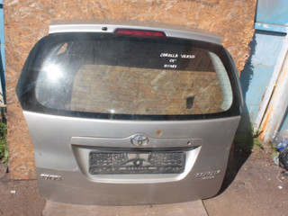 крышка багажника (дверь 3-5) Toyota Corolla Verso 1 поколение E121 2002