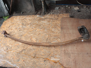 рессора передняя Mercedes-Benz Vario W670 (1996 - 2013), 4.2 л., дизель