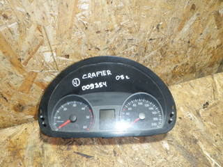щиток приборов (приборная панель) Volkswagen Crafter 1 поколение 2009, 2.5 л., дизель, МКПП, 2E0920841S