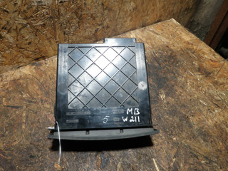 CD-чейнджер Mercedes-Benz E-Класс W210/S210 (1995 - 1999), 3.2 л., CDi, OM 648.960, дизель, АКПП, 2116800552