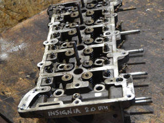 головка блока цилиндров Opel Insignia 1 поколение (A) (2008 - 2014), 2.0 л., A 20 DTH, дизель