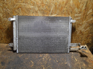 радиатор кондиционера Volkswagen Golf 6 поколение 2010, дизель, 1K0820411N