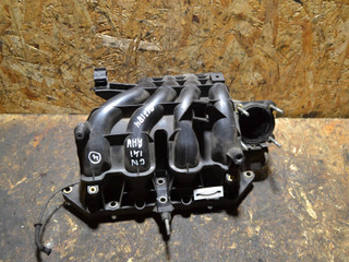 коллектор впускной Volkswagen Golf 4 поколение 2000, 1.4 л., AHW, бензин, 2900302879