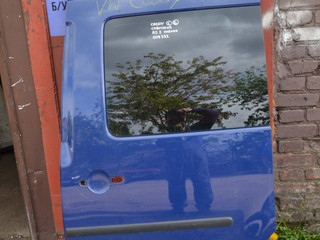 дверь сдвижная Volkswagen Caddy 3 поколение (2004 - 2010), 1.9 л., дизель